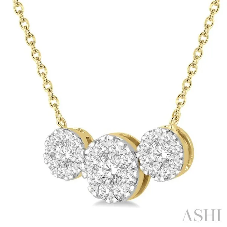 1 Ctw Triple Circle Lovebright Round Cut Diamond Necklace in 14K Yellow and White Gold