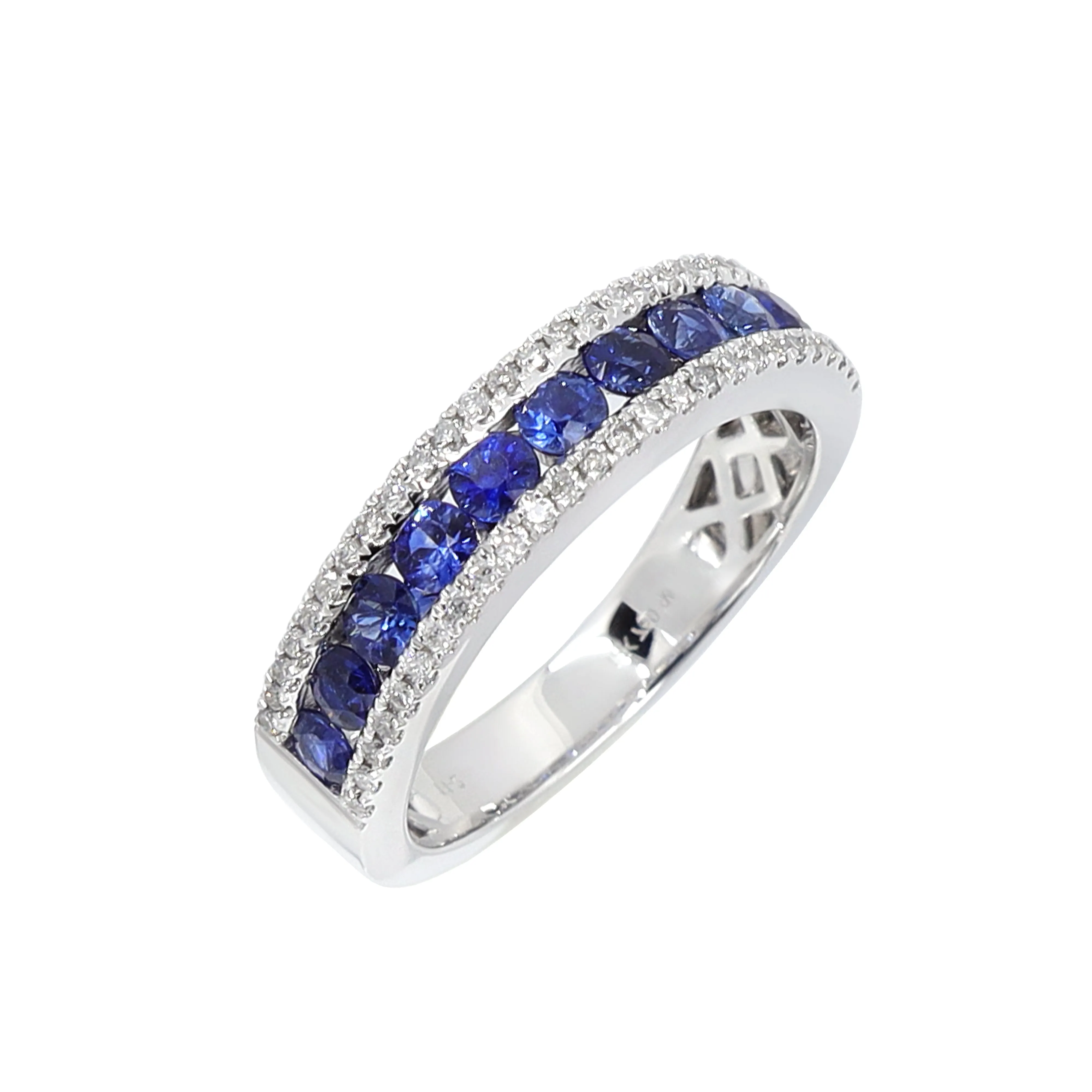 18K White Gold 0.85ct Sapphire and Diamond Ring - 20738518