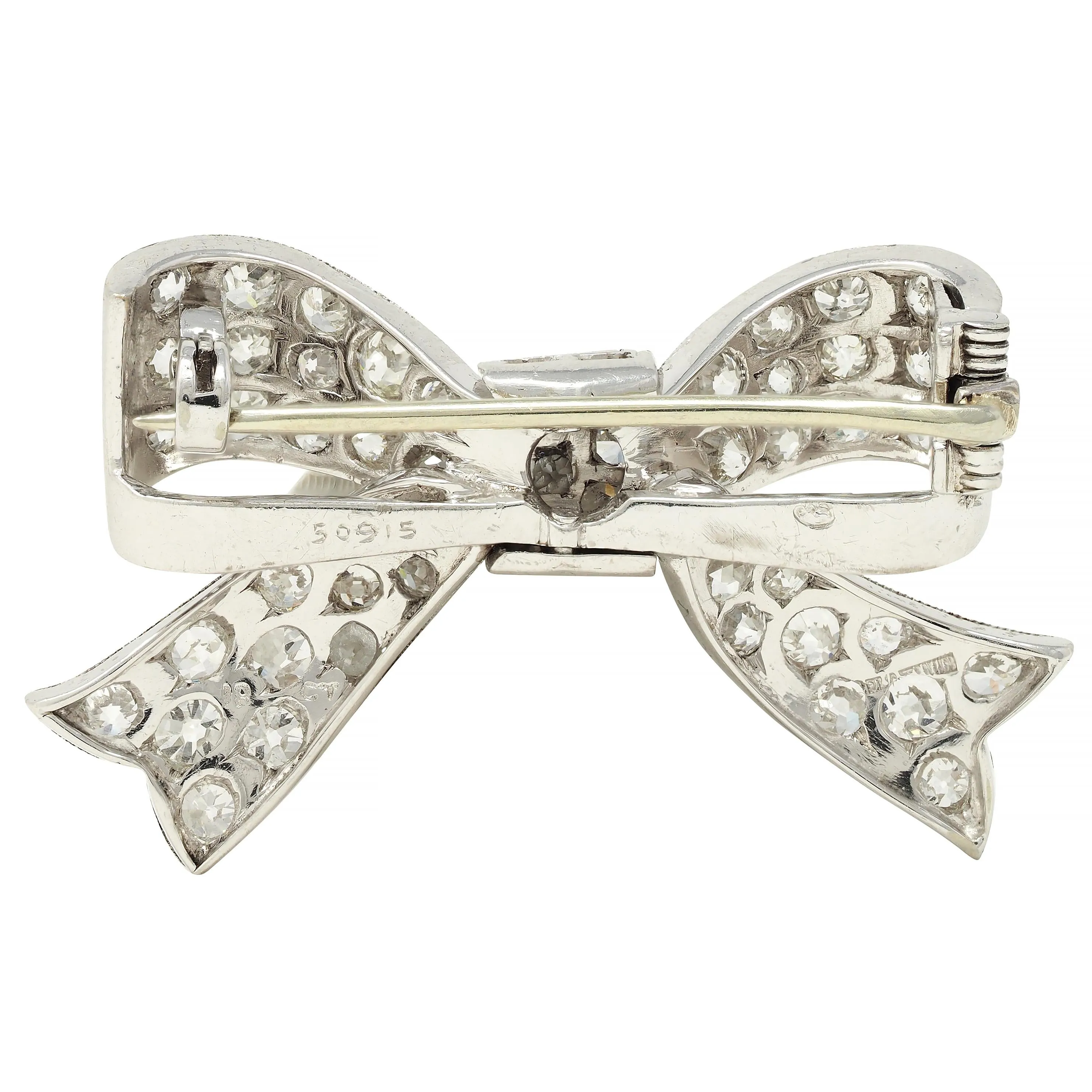 Art Deco 2.72 CTW Diamond Platinum 18 Karat Gold Vintage Bow Brooch