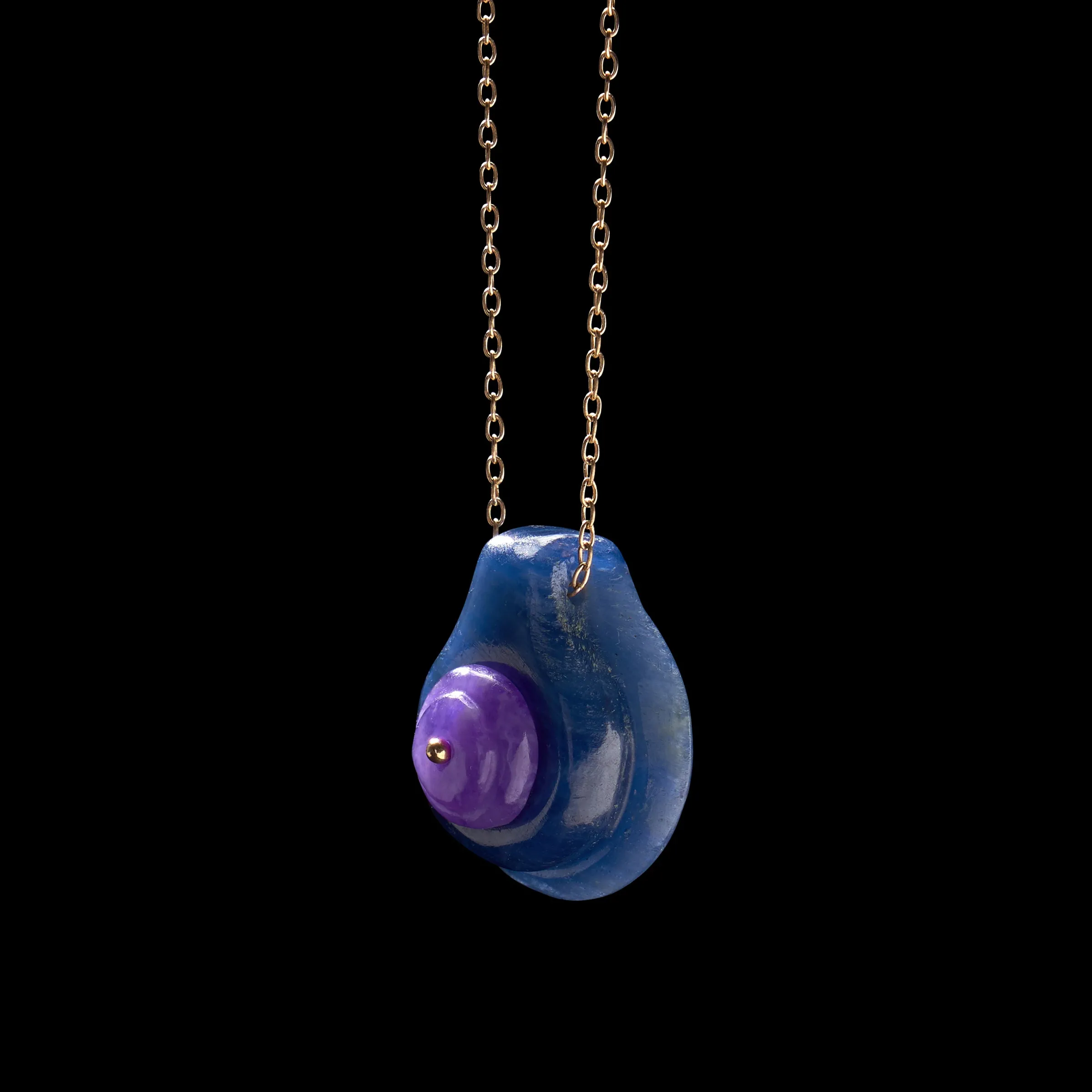 Button Stone Pendant Necklace