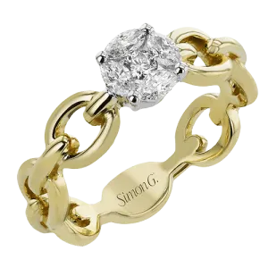 Engagement Ring in 18k Gold with Diamonds