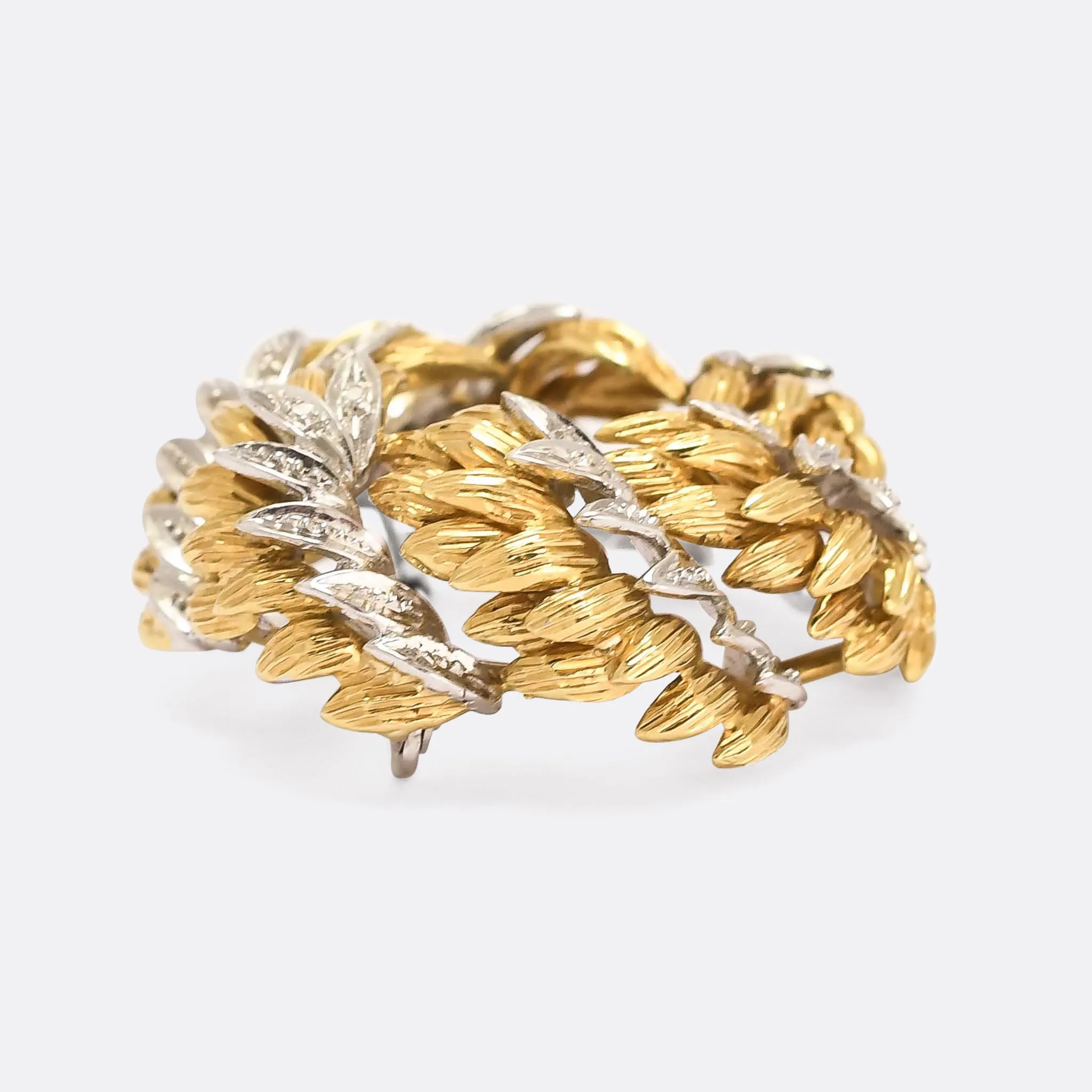 French Mid-Century Bi-Metal 18k Gold Wreath Brooch