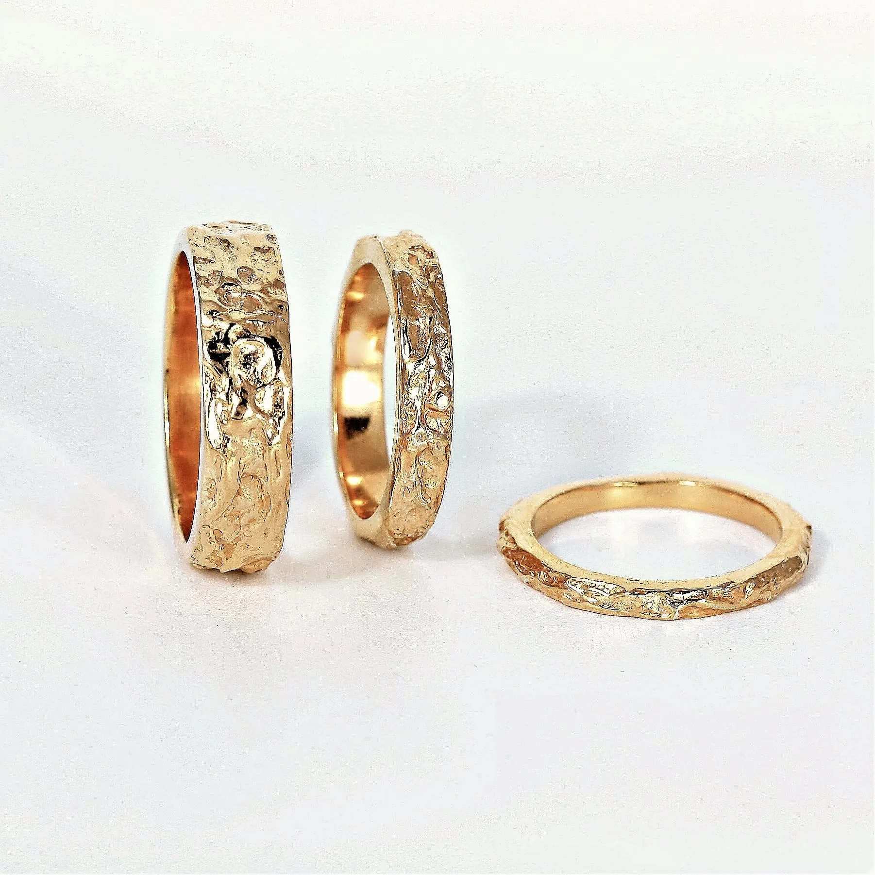 Gold Rustic Treasure Ring - 2.3 mm