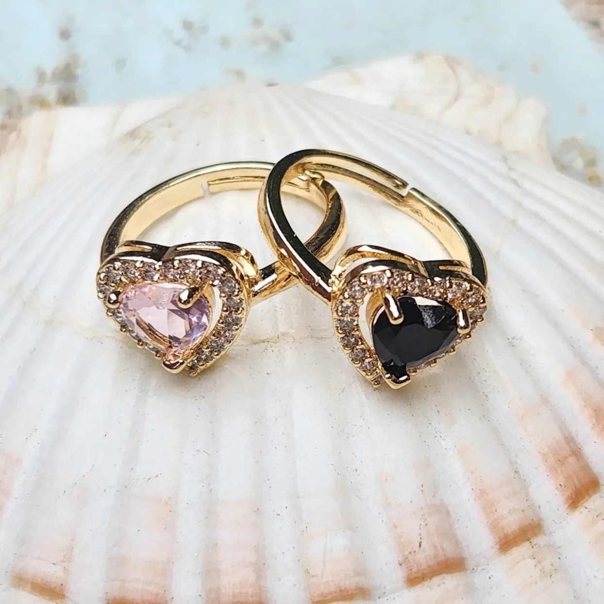 HEARTS - ROSE QUARTZ OR ONYX 18K RINGS - ADJUSTABLE WATERPROOF RINGS