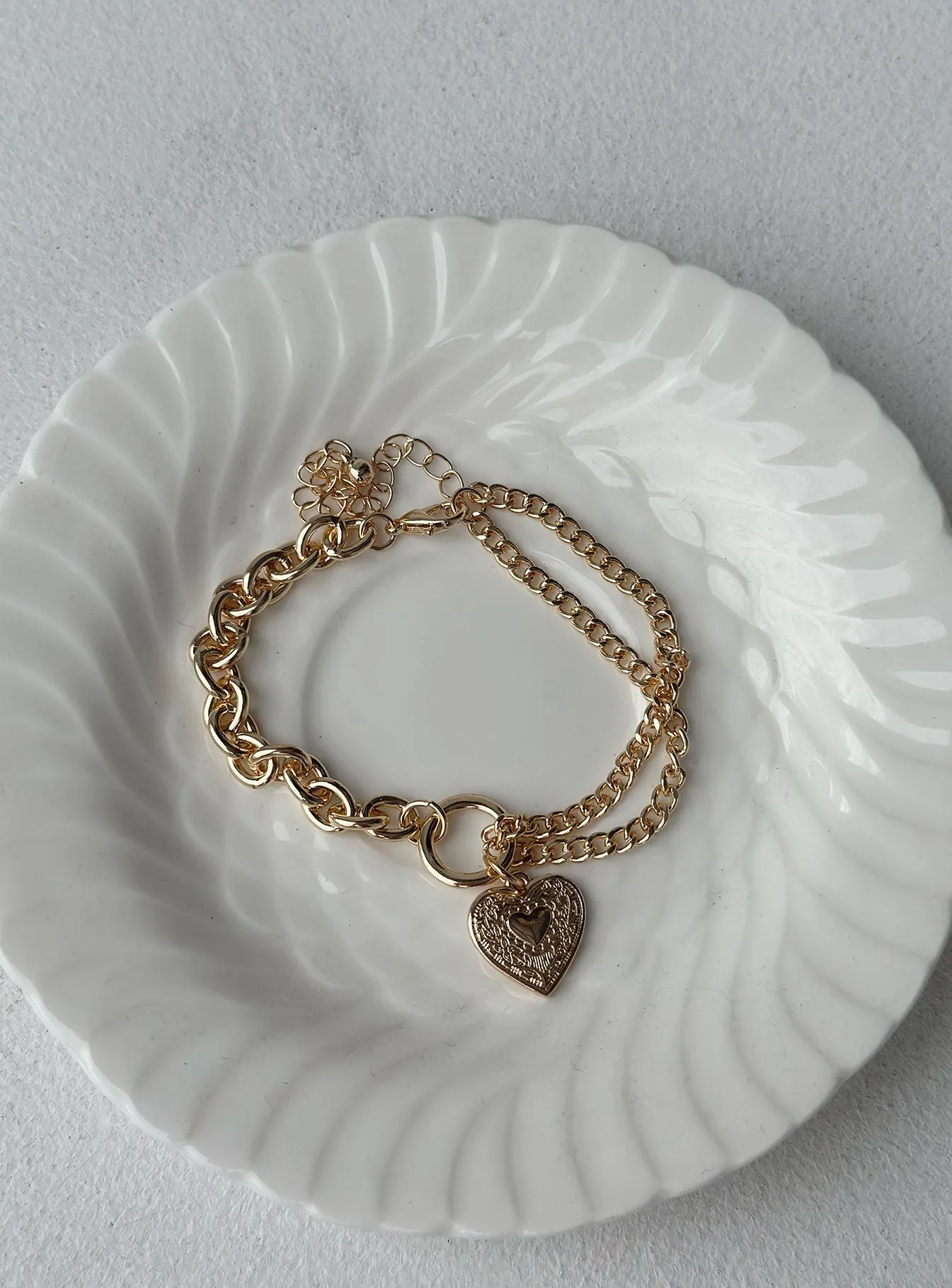 Malakai Bracelet Gold