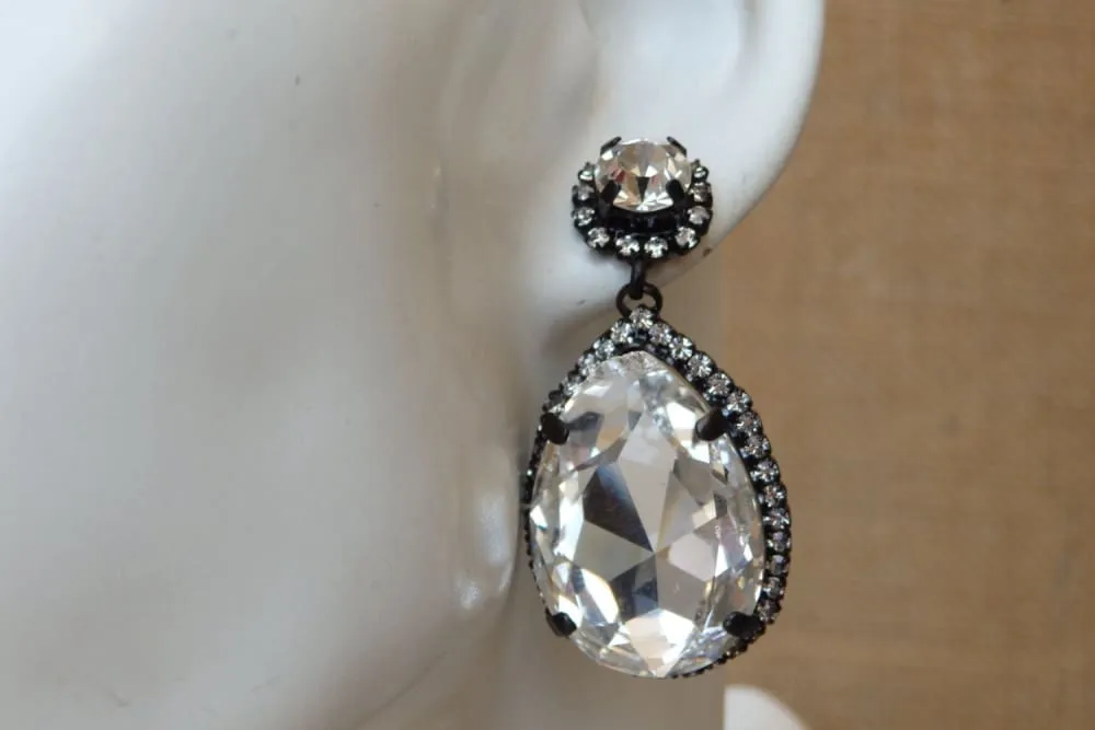 Mother of Bride Teardrop Earrings