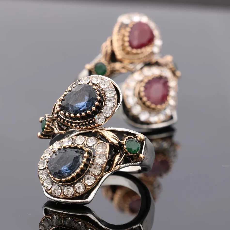 New Luxury Ruby Jewelry Vintage Turquoise Ring For Women Plating Silver And Gold Mosaic Oval Resin Party Anel