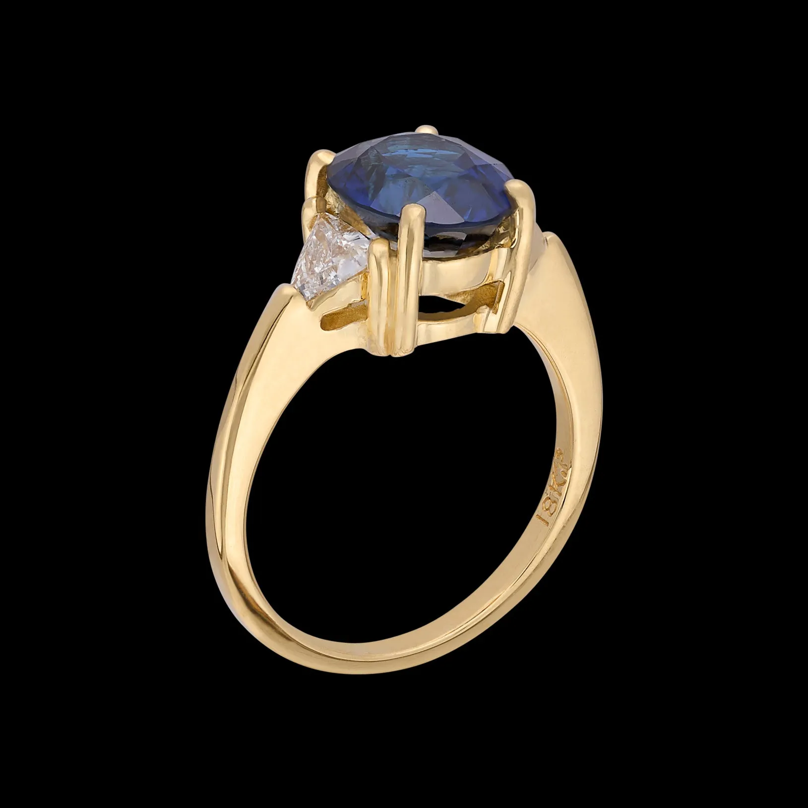 Oval Sapphire & Diamond 18k Yellow Gold Ring