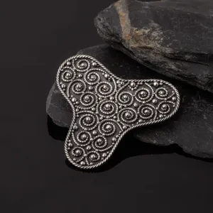 Premium Threefoil Brooch, Silver