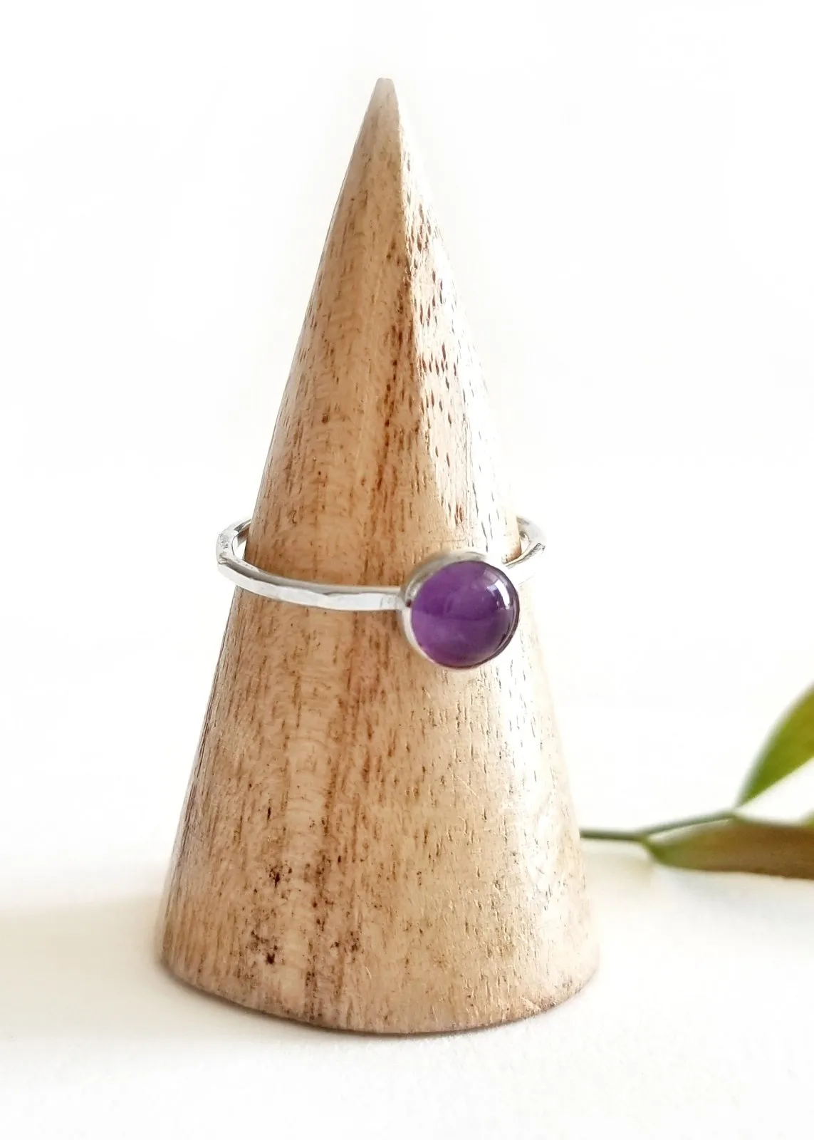 Ursa Minor - Smooth 6mm Gemstone Ring